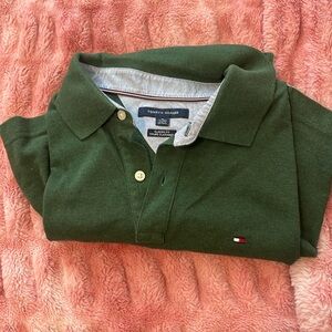 Gently worn classic fit Tommy Hilfiger polo shirt size xl